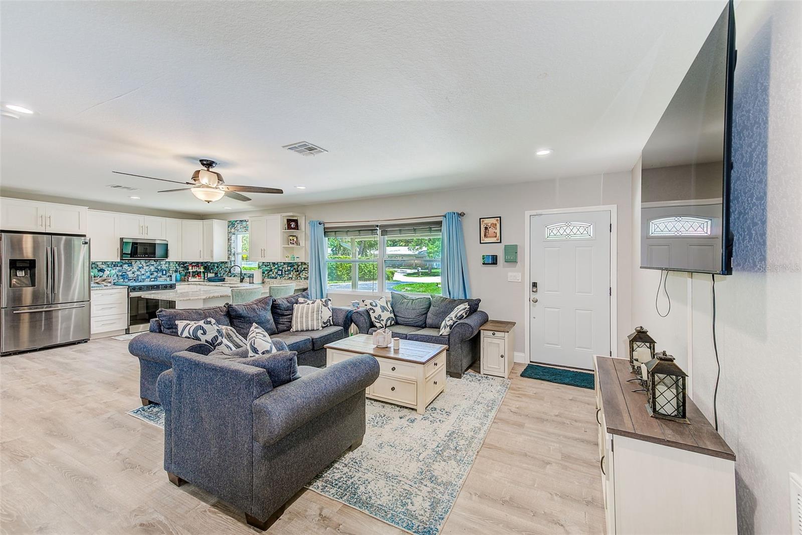 Image 2 of 41 For 9954 54th Avenue N