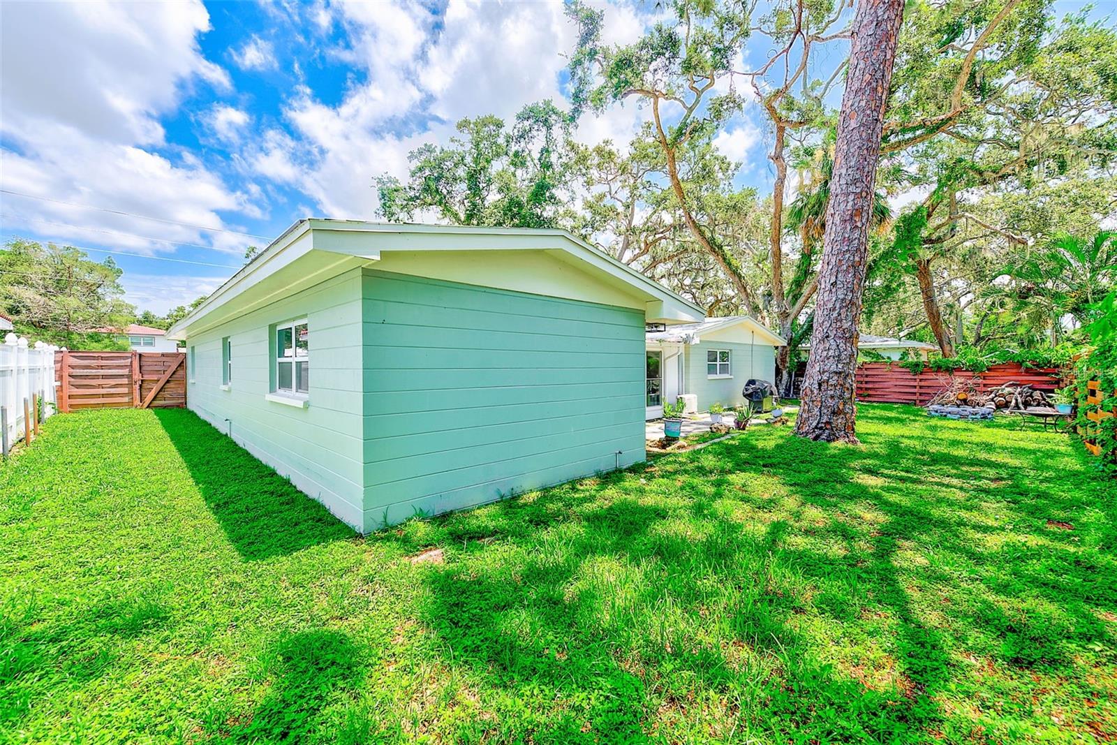 Image 40 of 41 For 9954 54th Avenue N