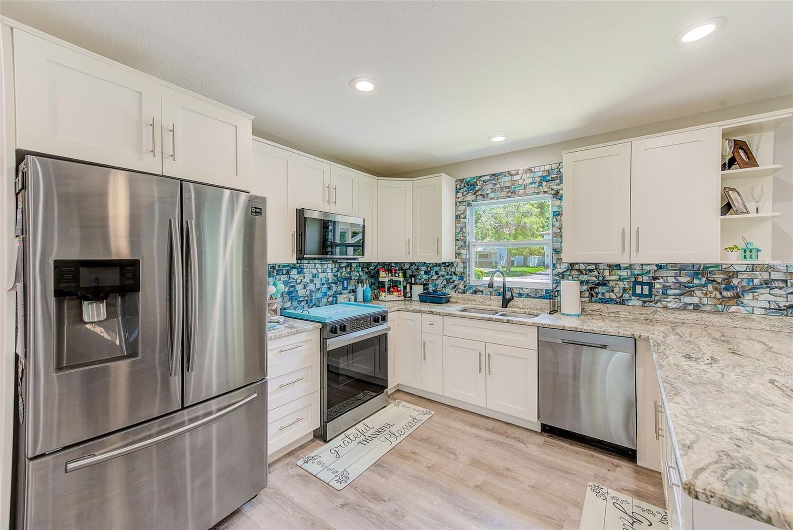 Image 8 of 41 For 9954 54th Avenue N
