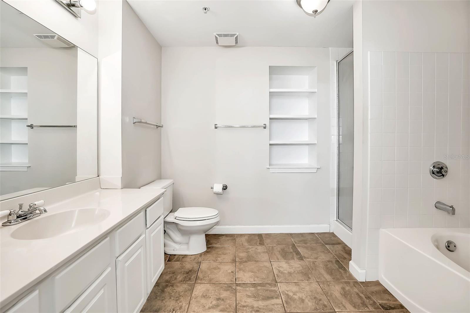 Image 18 of 41 For 345 Bayshore Boulevard 801