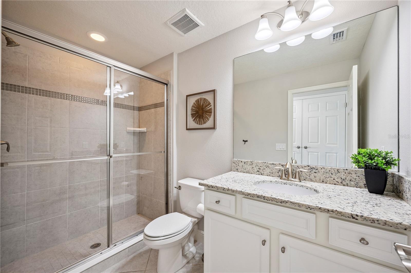 Image 48 of 68 For 4048 Blue Lantana Lane