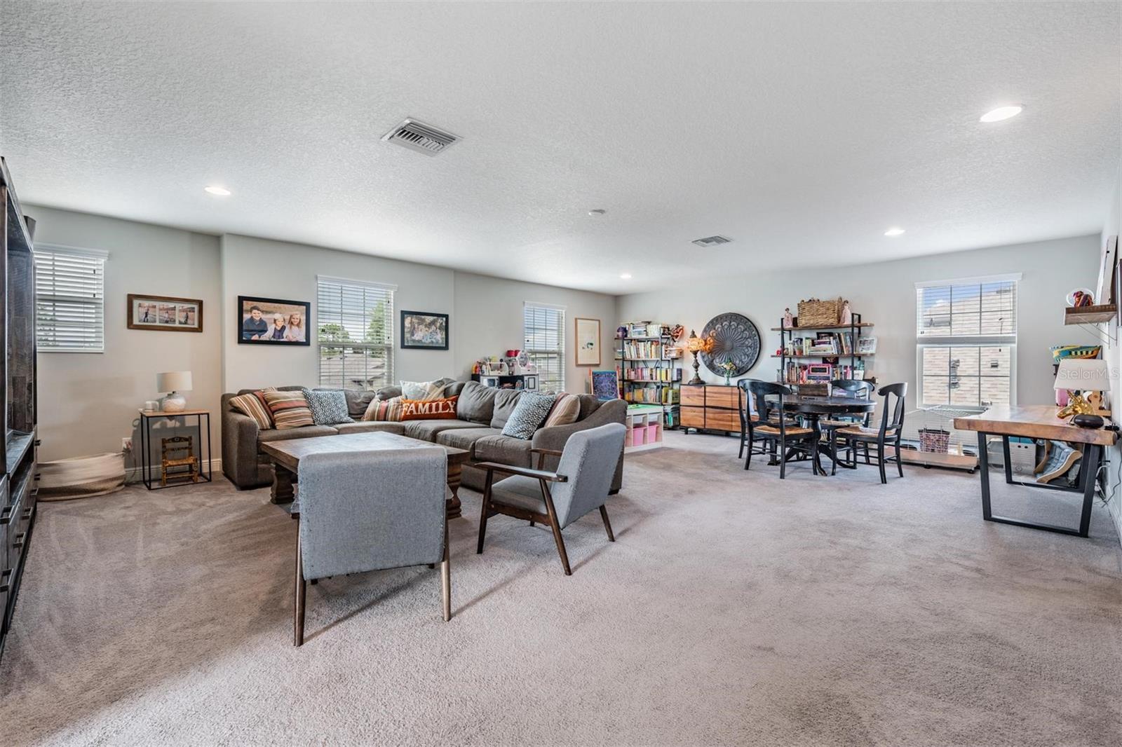 Image 17 of 48 For 4825 Ballantrae Boulevard
