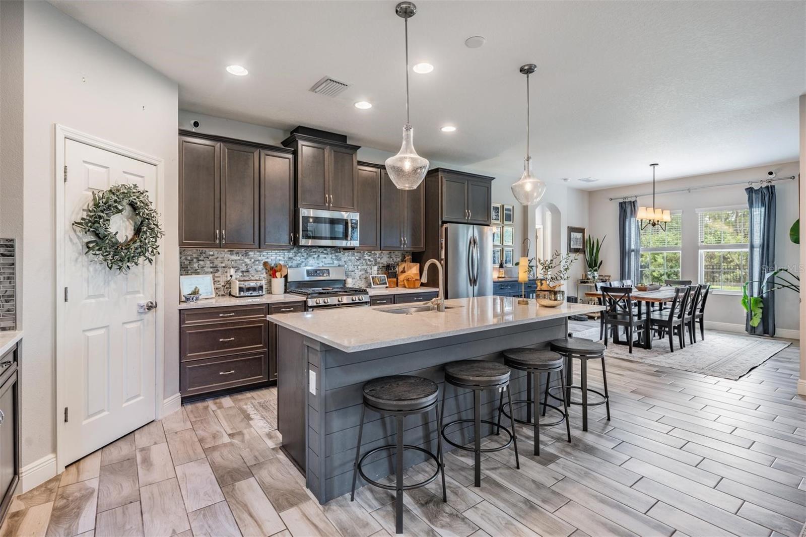 Image 7 of 48 For 4825 Ballantrae Boulevard