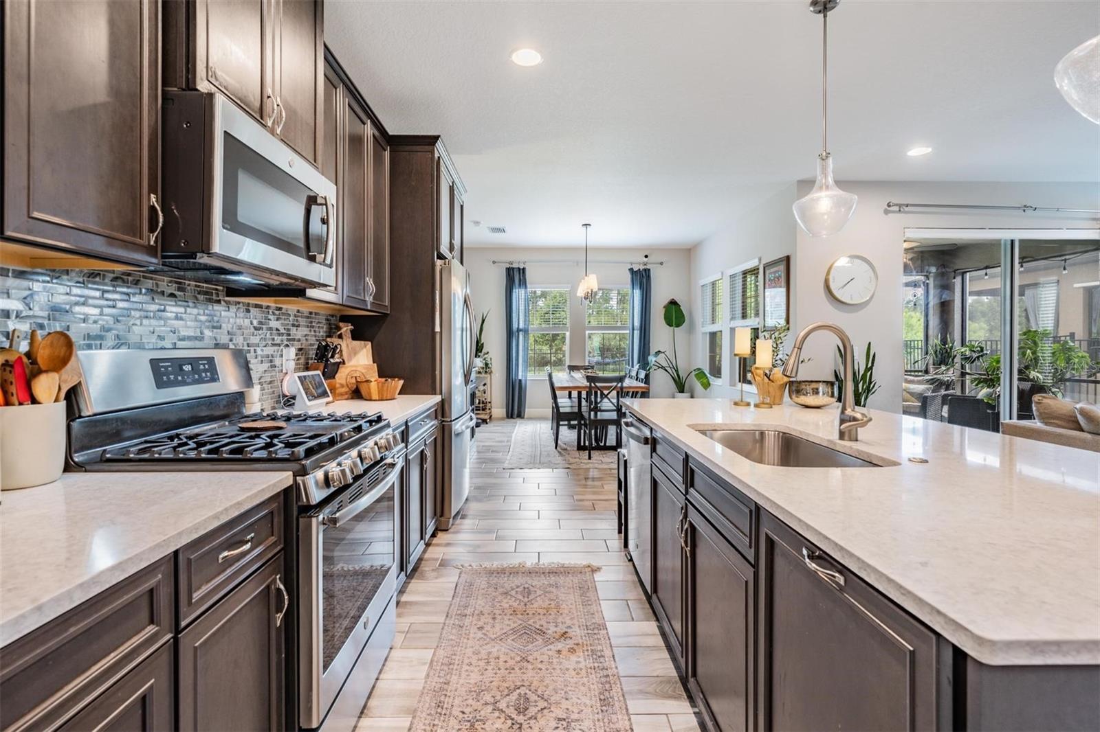 Image 9 of 48 For 4825 Ballantrae Boulevard