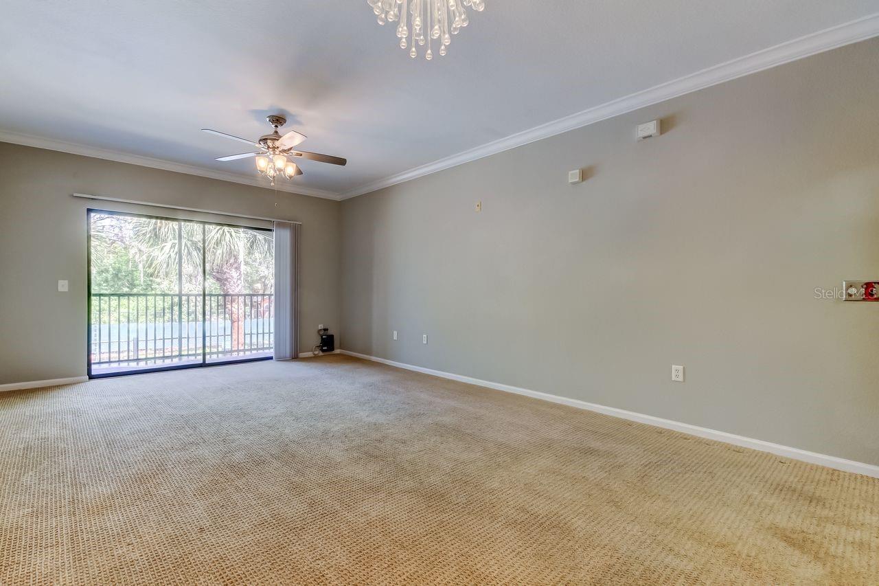 Image 5 of 32 For 2152 Portofino Place 29-029