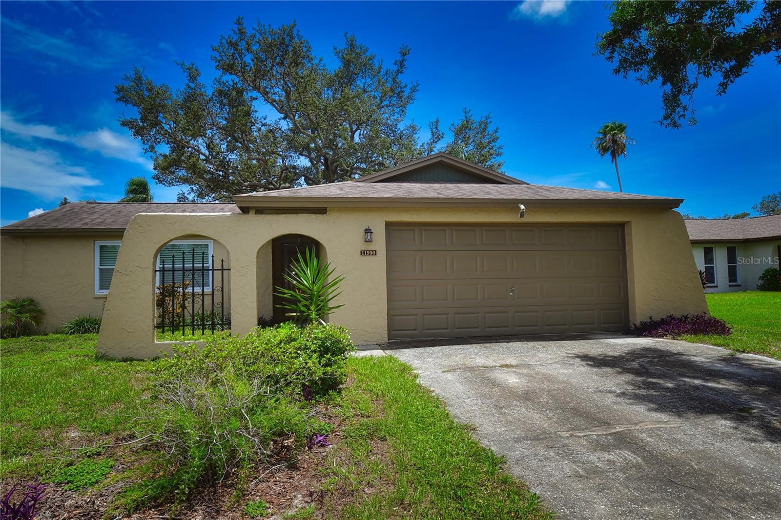 Details for 11990 104th Avenue, LARGO, FL 33778