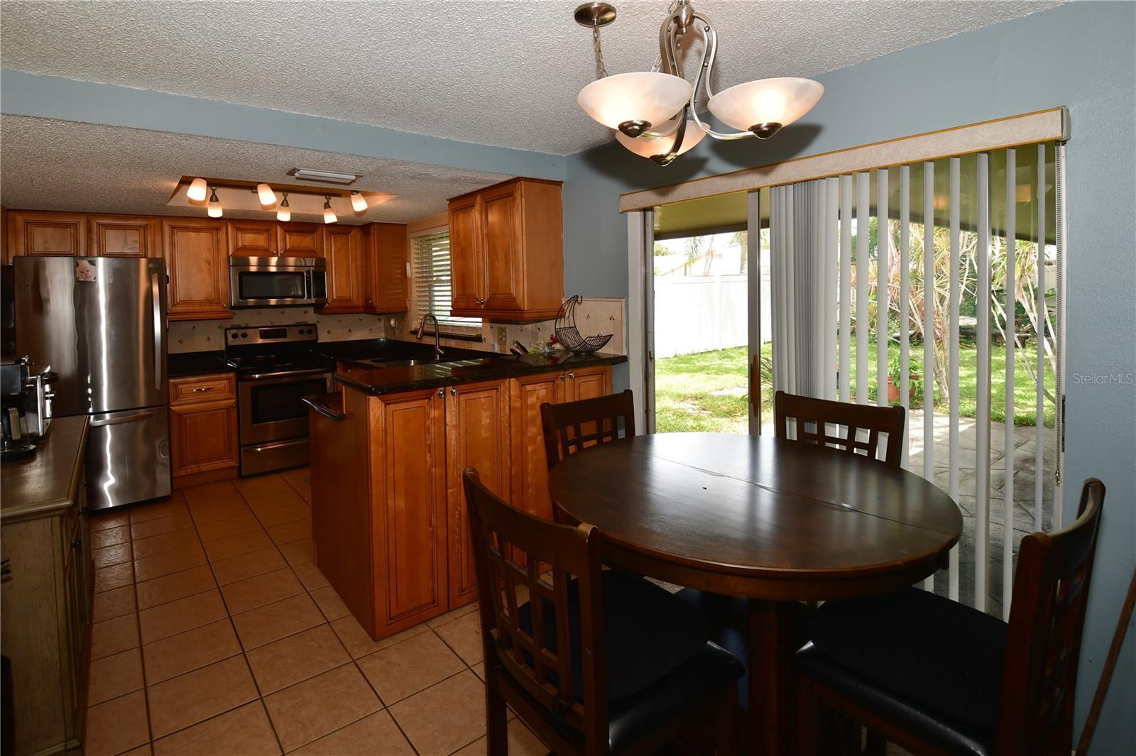 Image 6 of 23 For 11990 104th Avenue