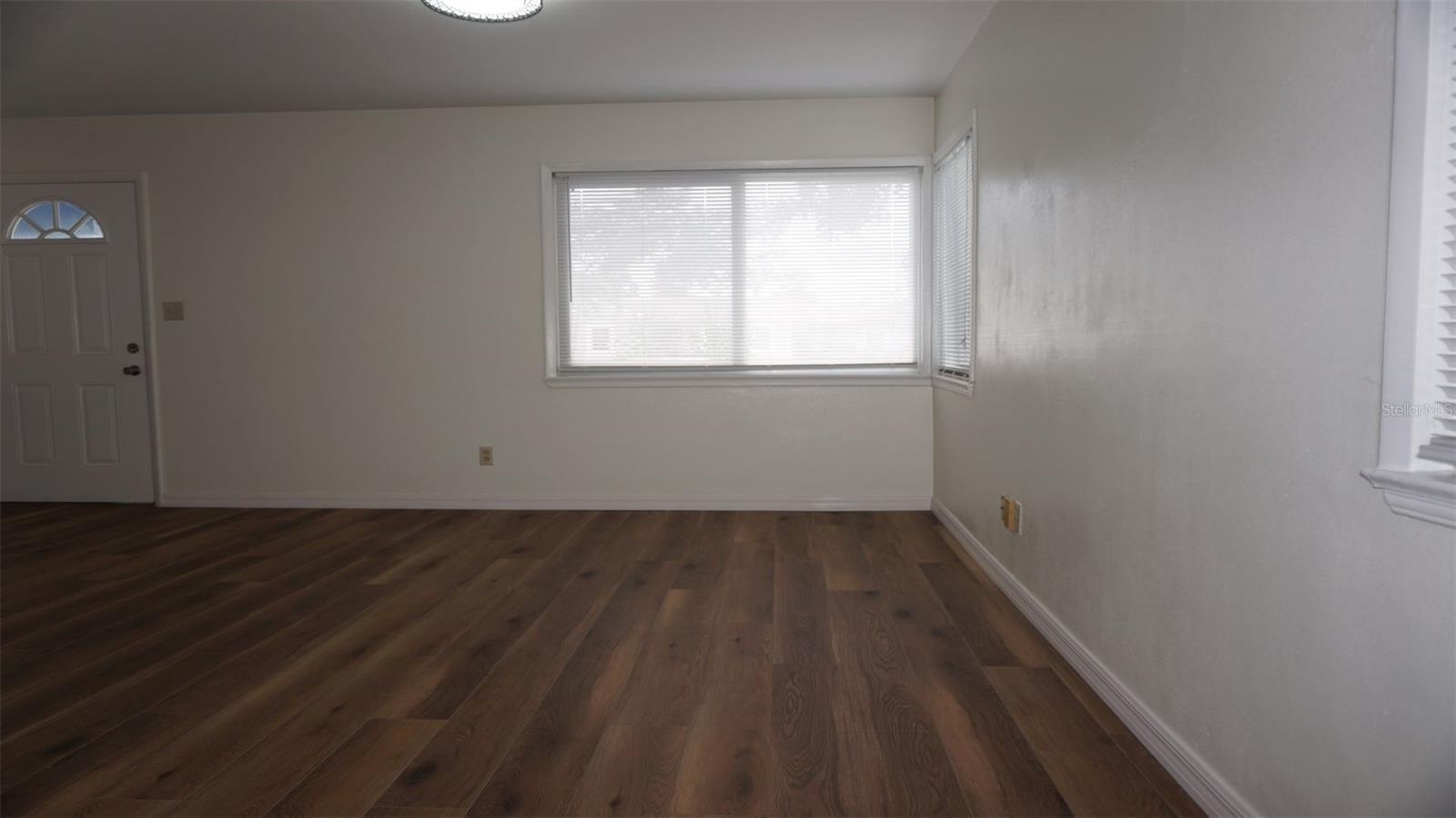 Image 10 of 18 For 717 75th Street N