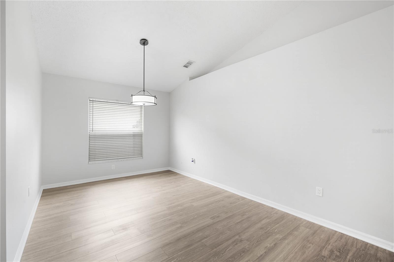 Image 10 of 25 For 13531 White Elk Loop