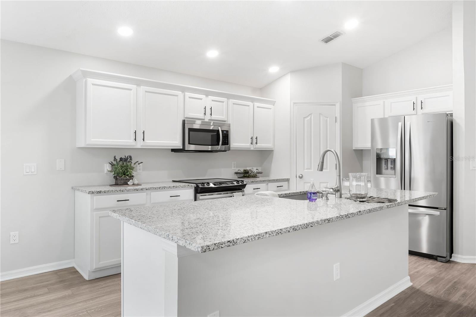Image 14 of 25 For 13531 White Elk Loop