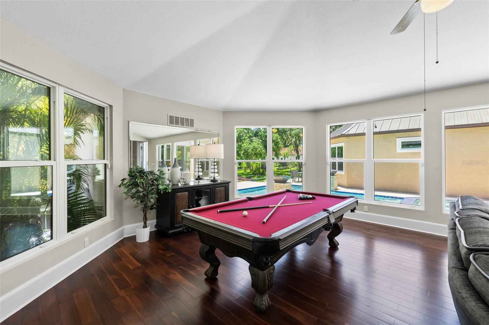 Image 18 of 80 For 3025 Oakmont Drive