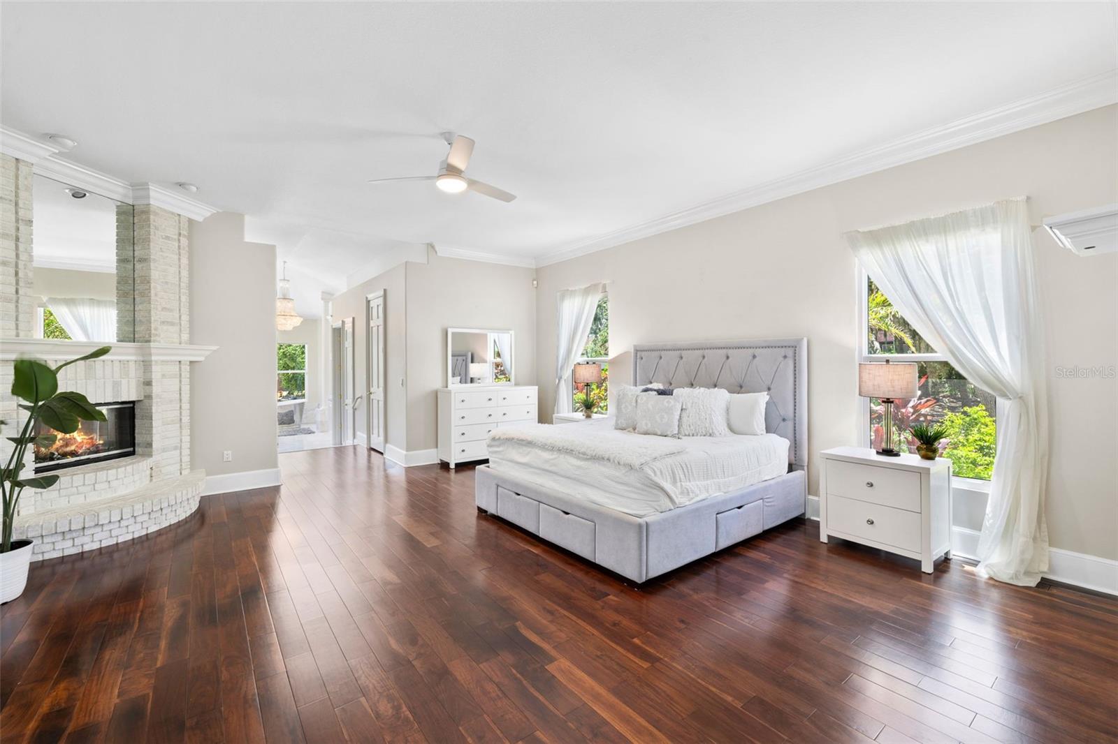 Image 23 of 80 For 3025 Oakmont Drive