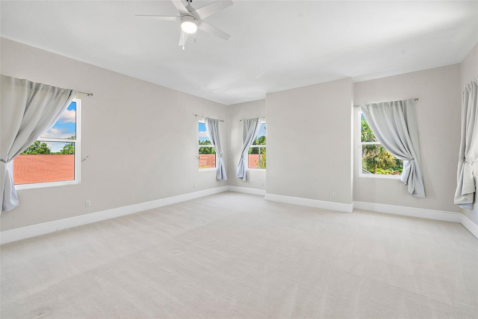 Image 41 of 80 For 3025 Oakmont Drive