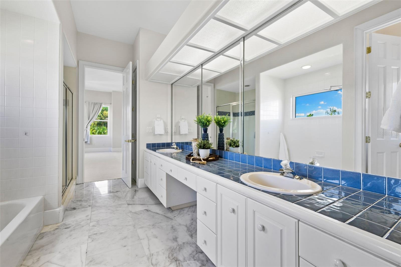 Image 42 of 80 For 3025 Oakmont Drive