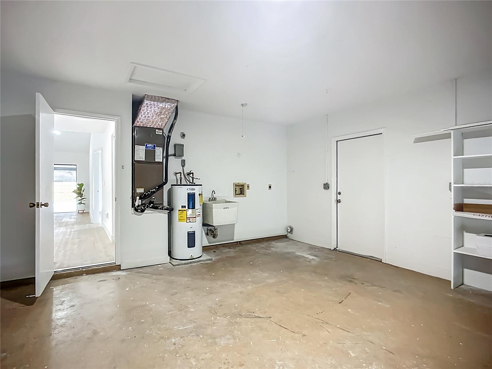 Image 36 of 59 For 1104 23rd Avenue W