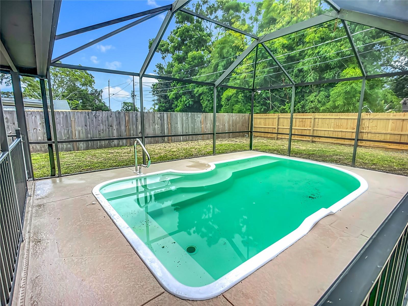 Image 41 of 59 For 1104 23rd Avenue W