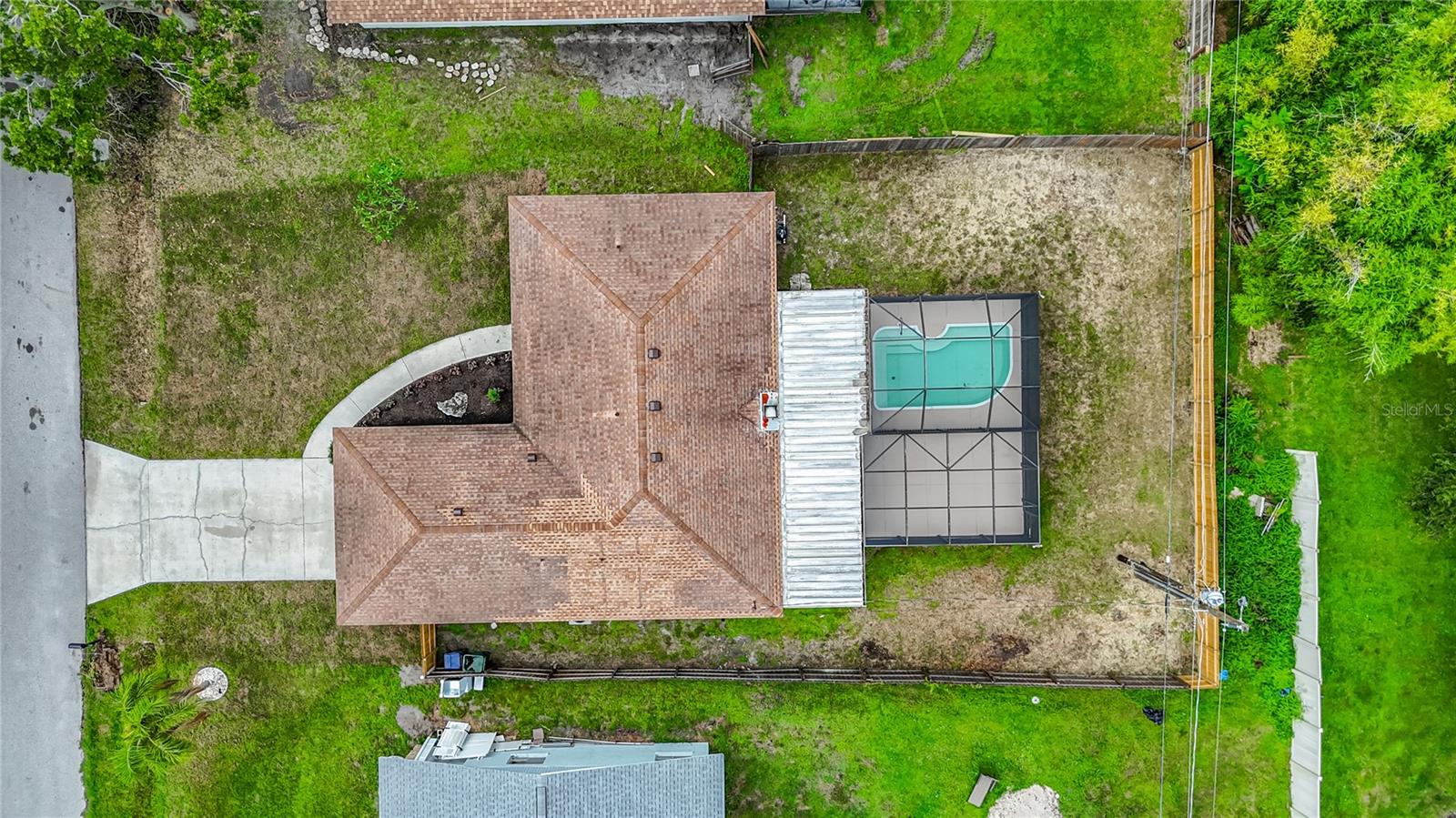 Image 45 of 59 For 1104 23rd Avenue W