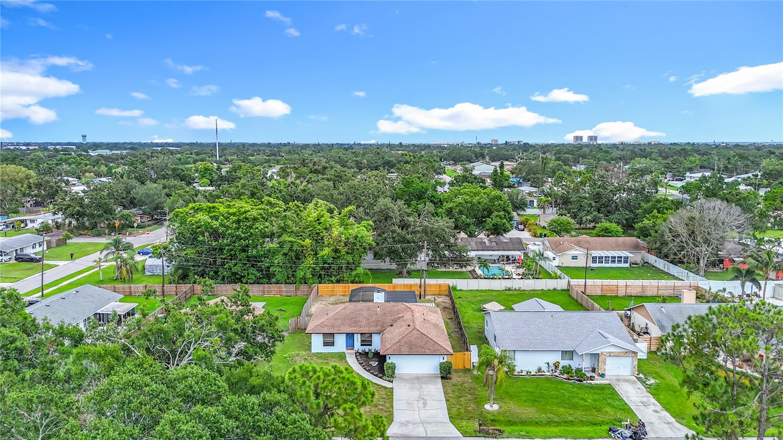 Image 50 of 59 For 1104 23rd Avenue W