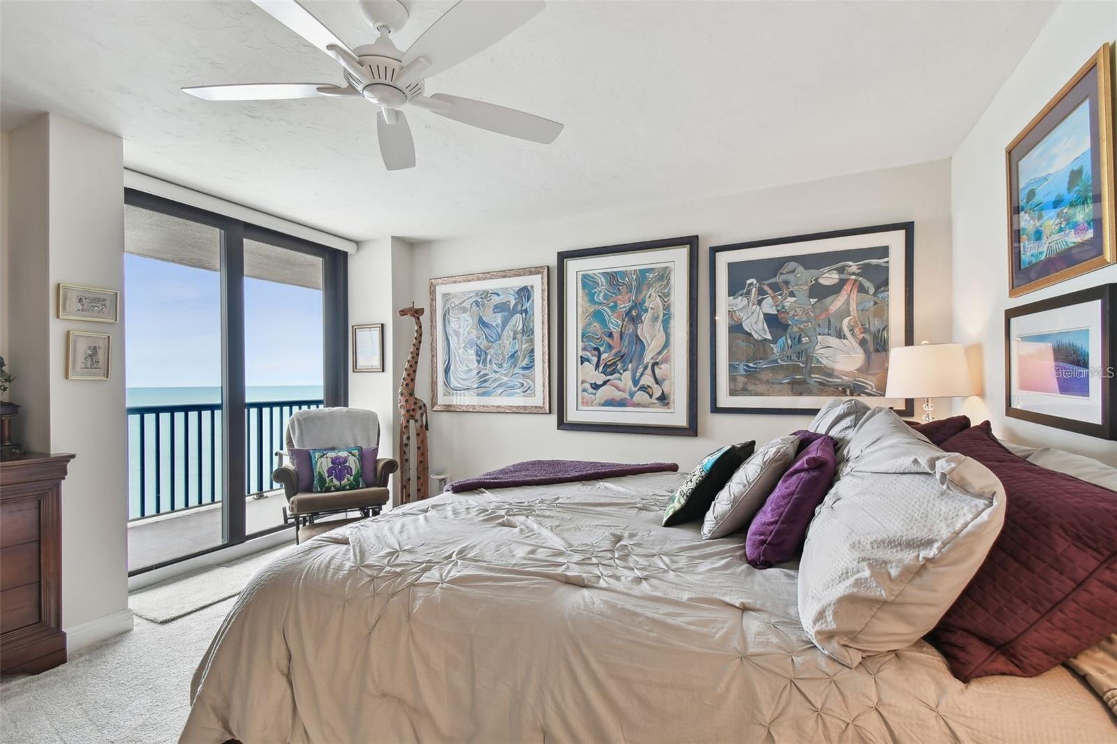Listing photo id 35 for 1660 Gulf Boulevard Ph1