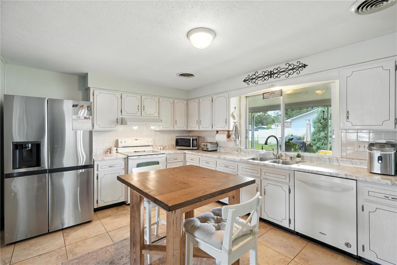 Image 14 of 47 For 5628 Cypress Street