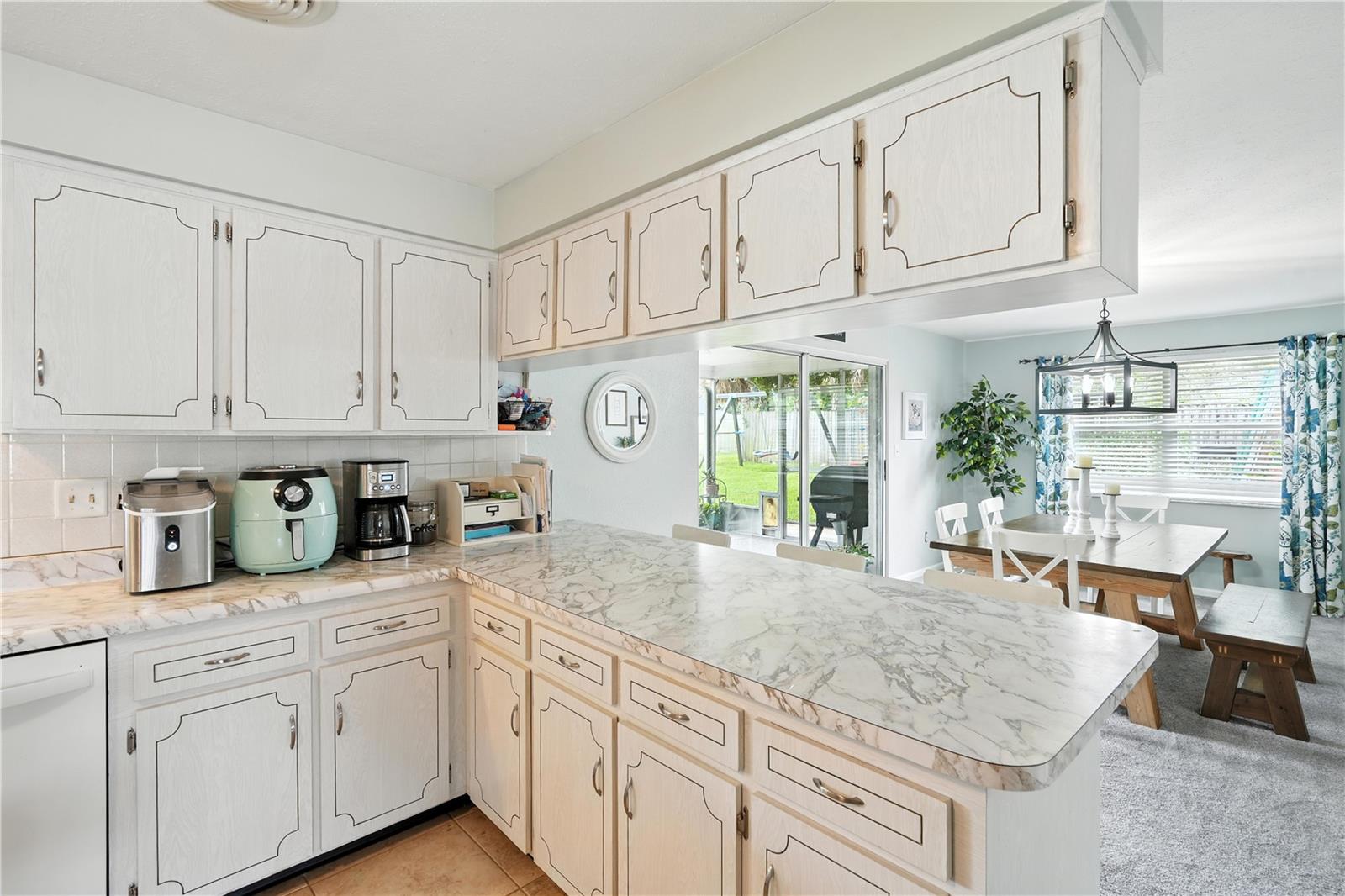 Image 15 of 47 For 5628 Cypress Street