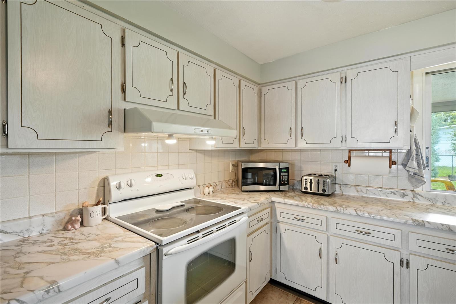 Image 16 of 47 For 5628 Cypress Street