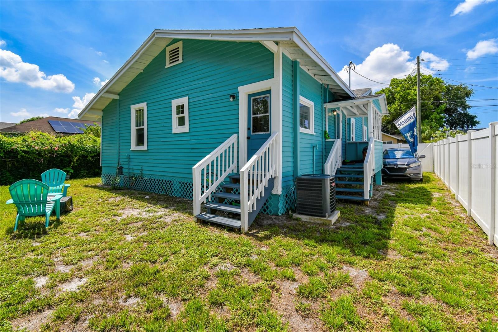 Listing photo id 40 for 111 Ida Street