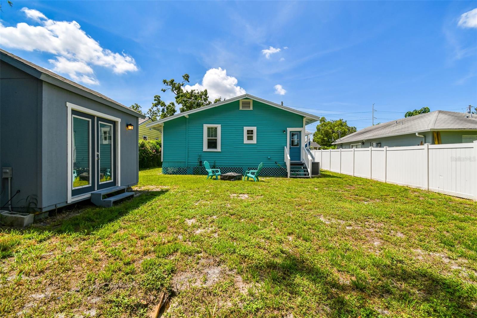Listing photo id 43 for 111 Ida Street