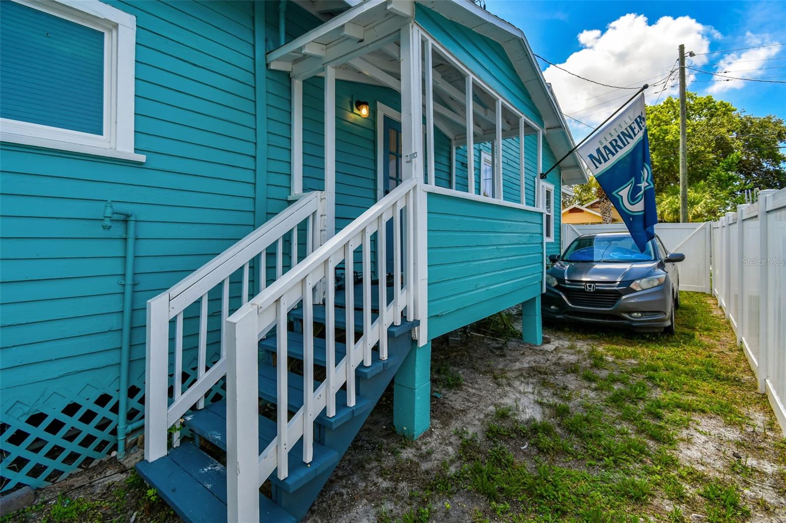 Listing photo id 57 for 111 Ida Street