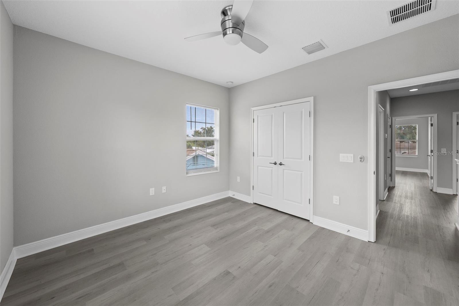 Image 29 of 45 For 1432 49th Avenue N