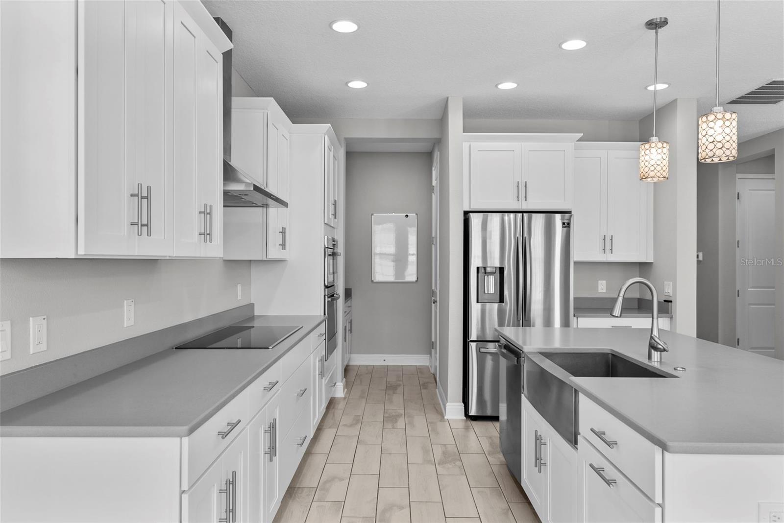 Image 4 of 45 For 1432 49th Avenue N