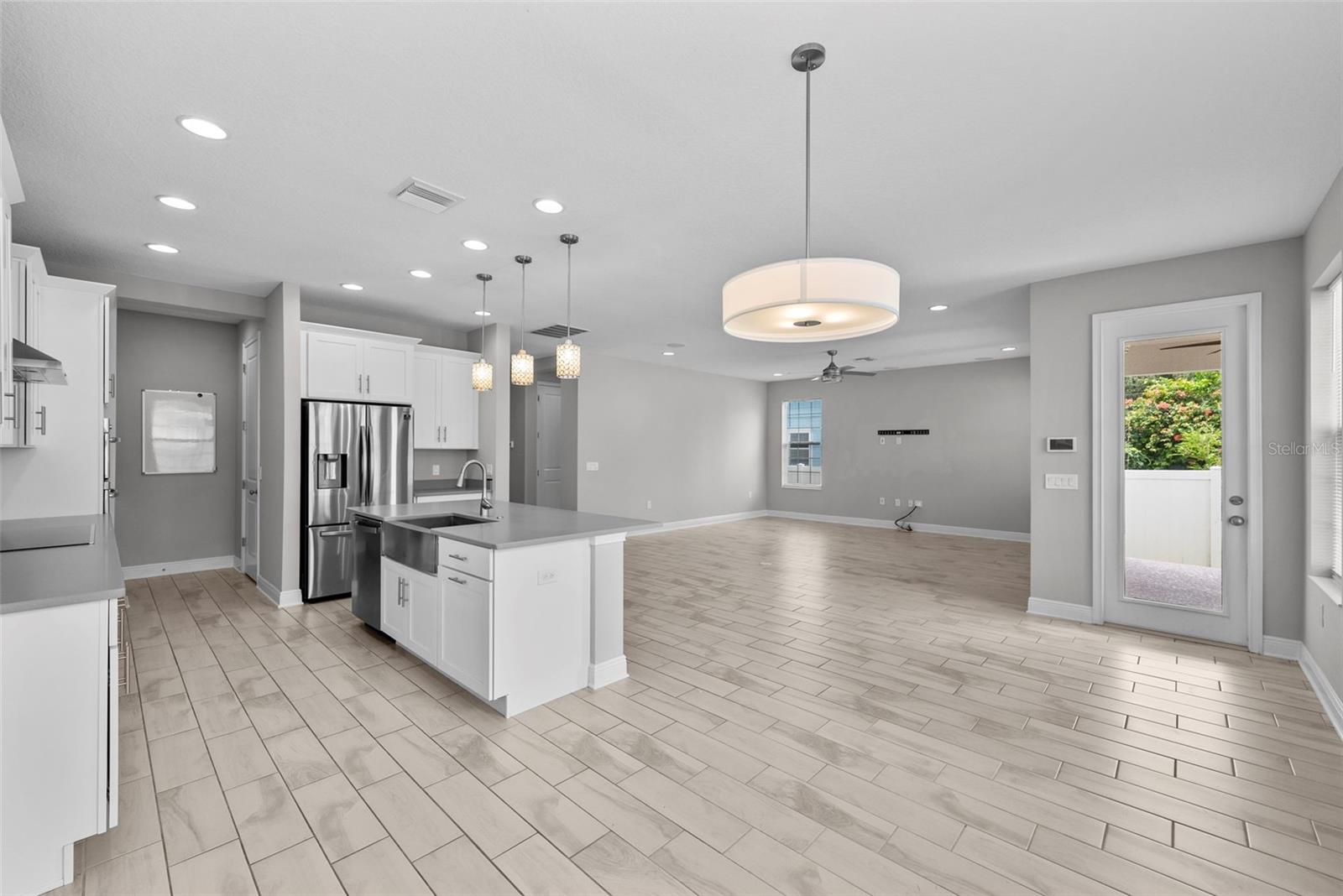 Image 8 of 45 For 1432 49th Avenue N