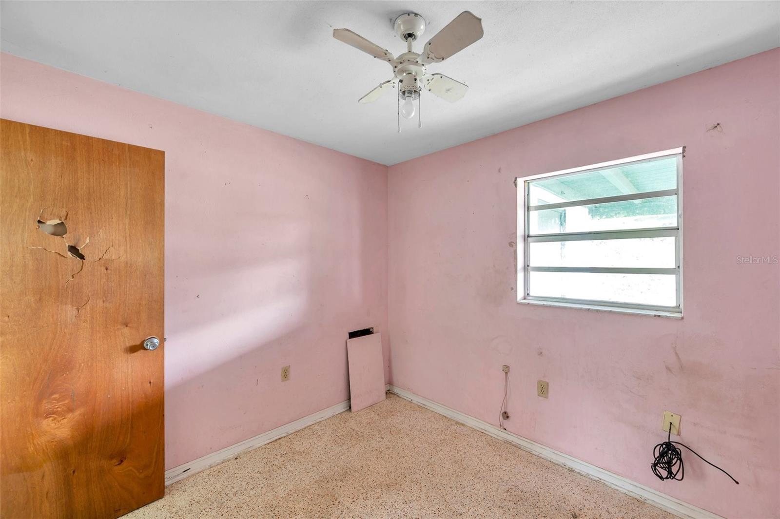 Image 19 of 32 For 928 13th Street