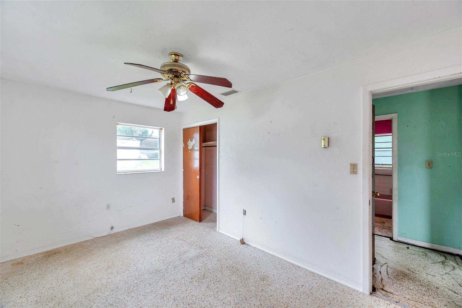 Image 23 of 32 For 928 13th Street