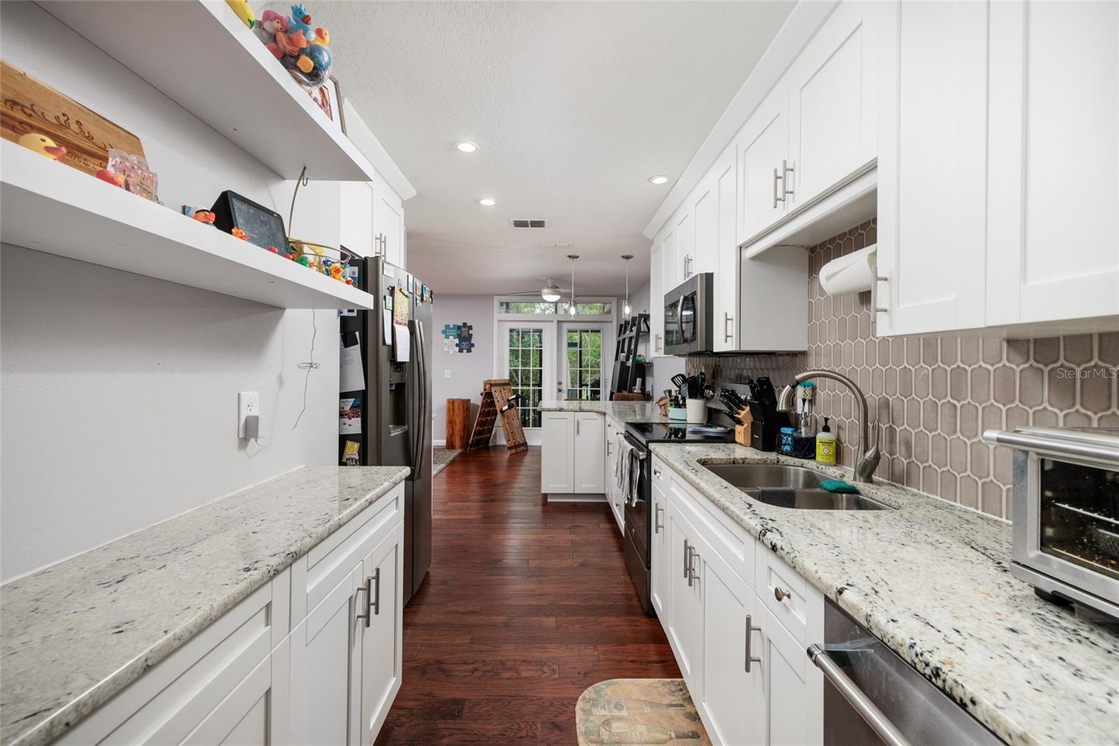 Image 10 of 40 For 731 Caya Costa Court Ne