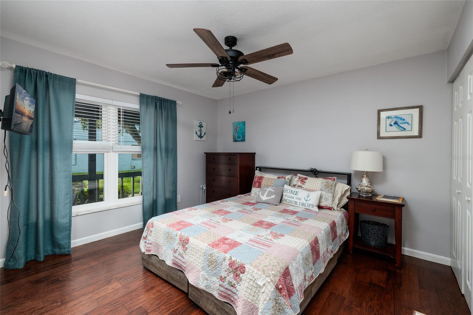 Image 11 of 40 For 731 Caya Costa Court Ne