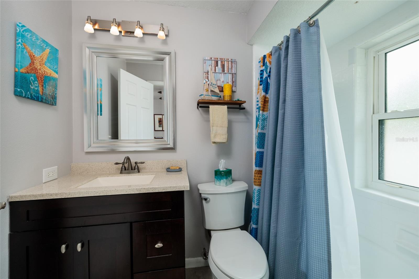 Image 24 of 40 For 731 Caya Costa Court Ne