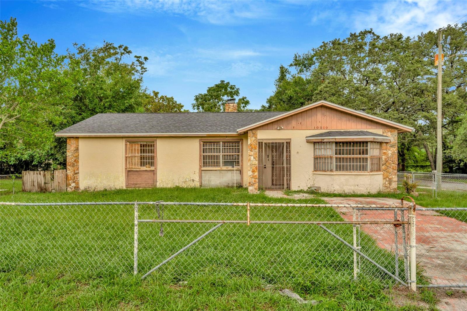 Details for 10210 16th Street, TAMPA, FL 33612