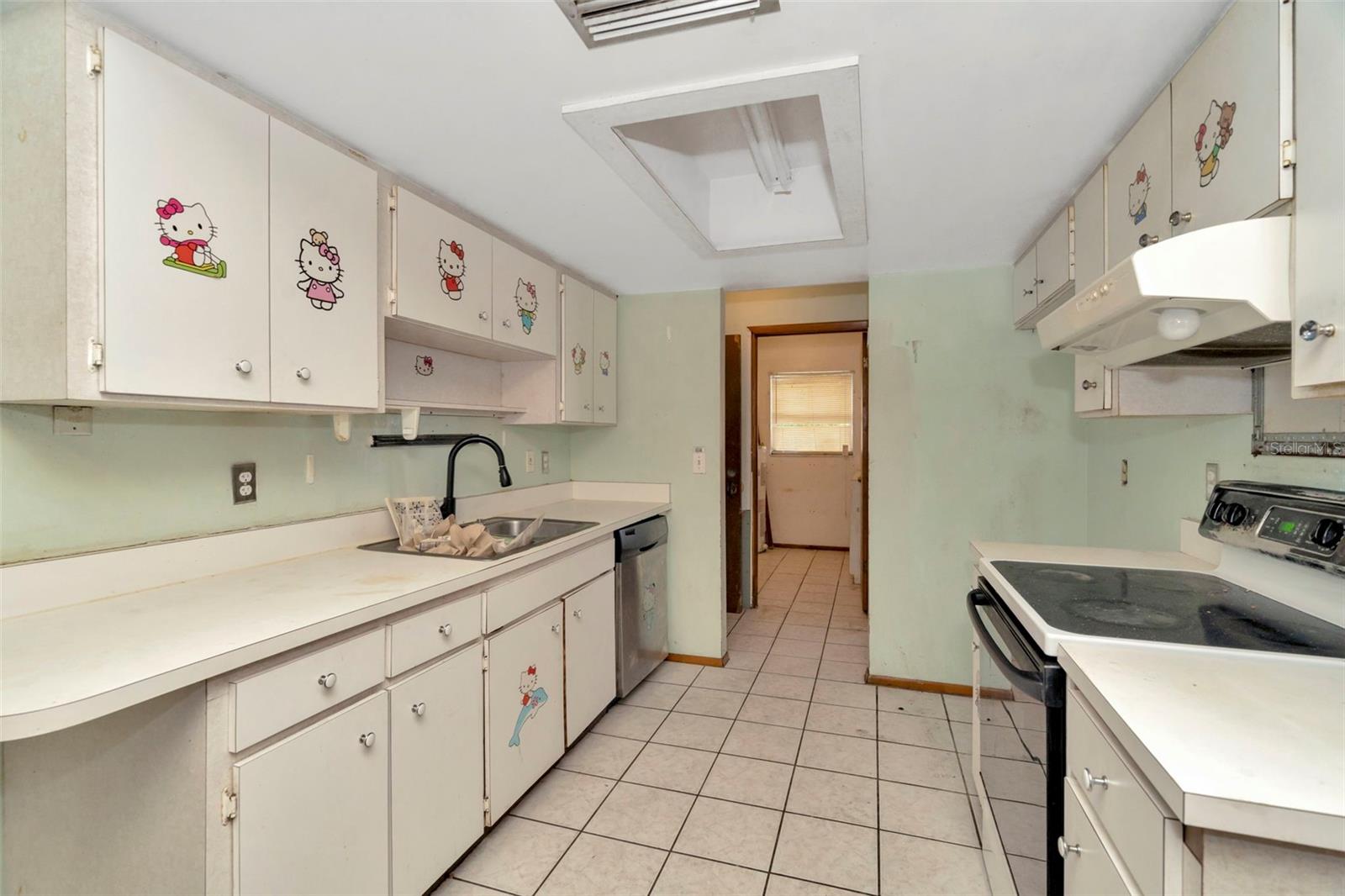 Image 16 of 36 For 10210 16th Street