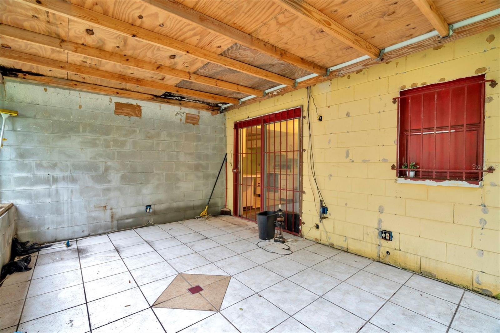 Image 20 of 36 For 10210 16th Street