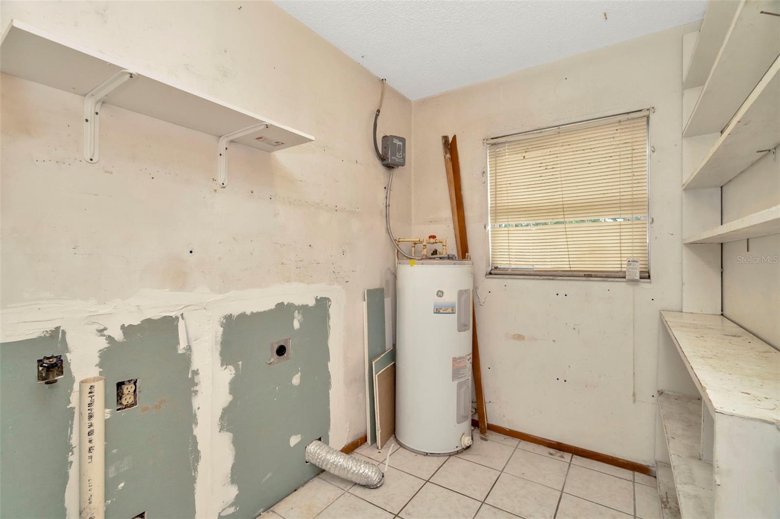 Image 21 of 36 For 10210 16th Street
