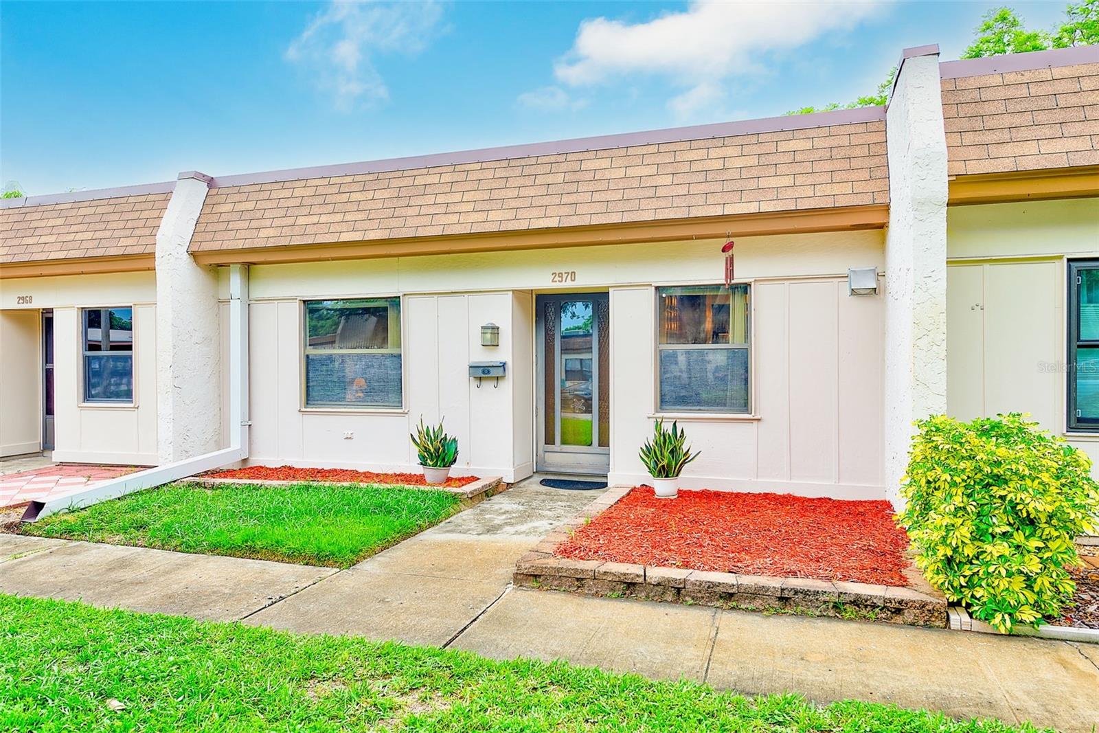 Listing photo id 0 for 2970 Feather Drive
