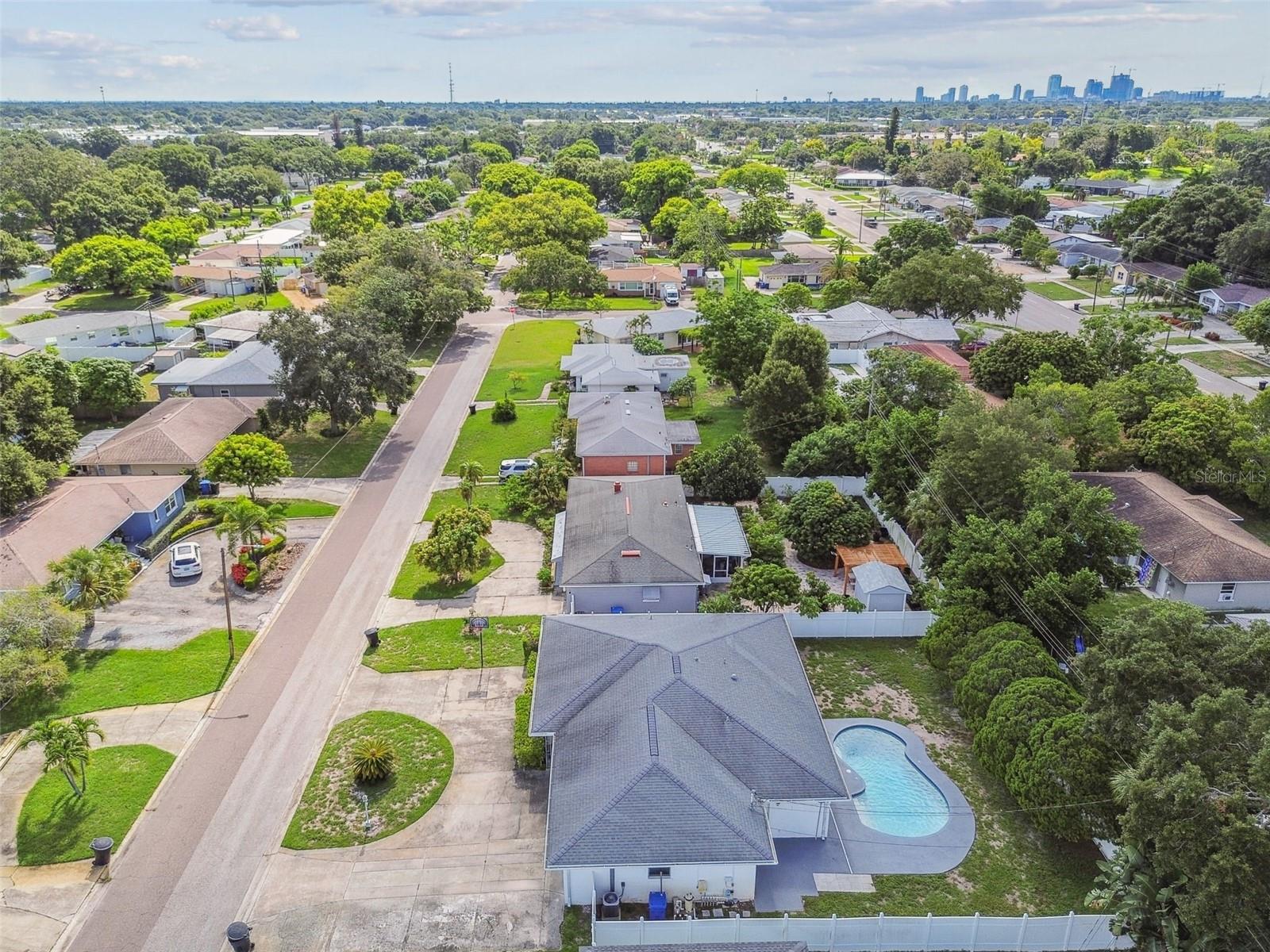 Image 13 of 89 For 3900 23rd Avenue N