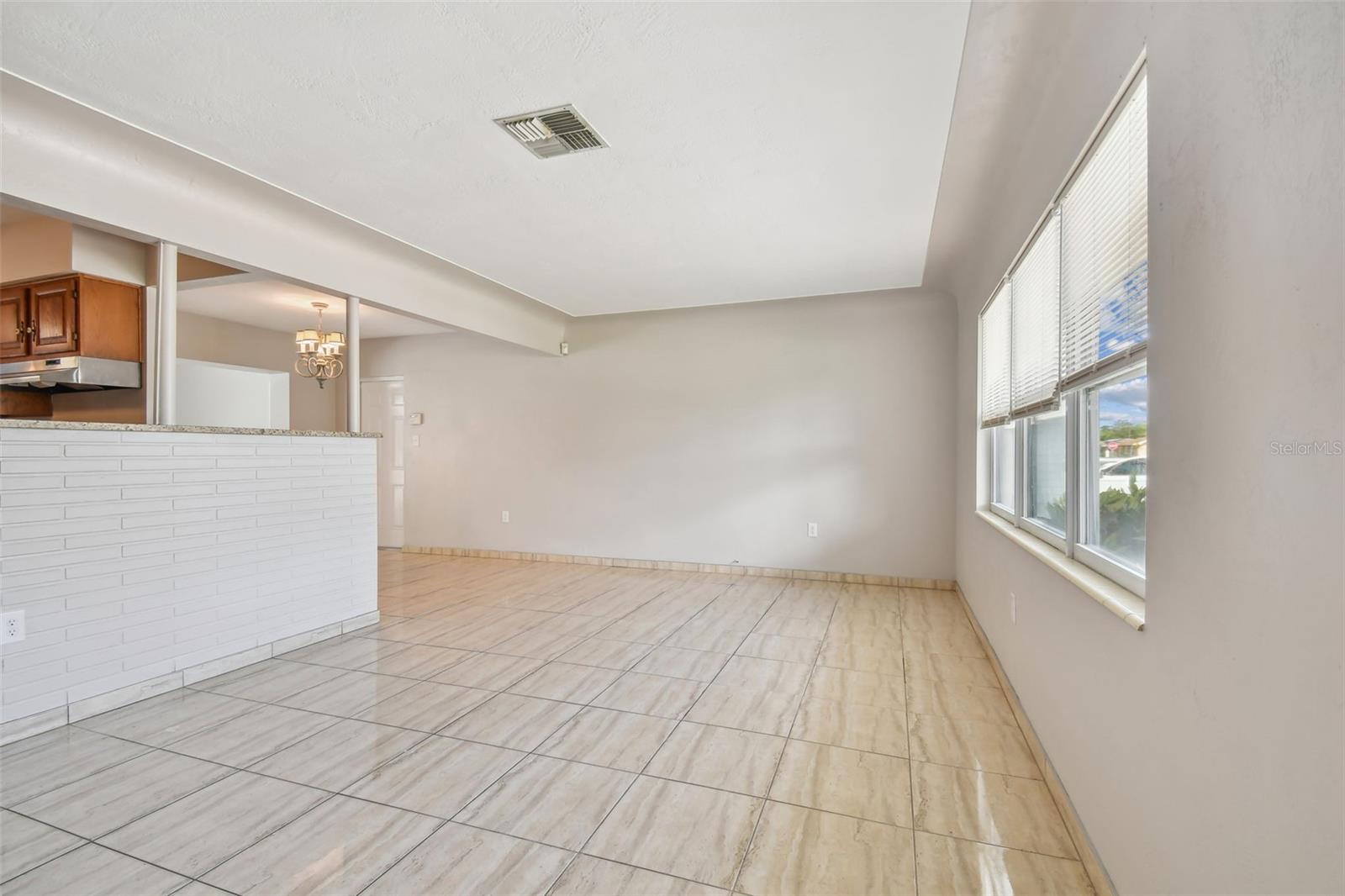 Image 25 of 89 For 3900 23rd Avenue N