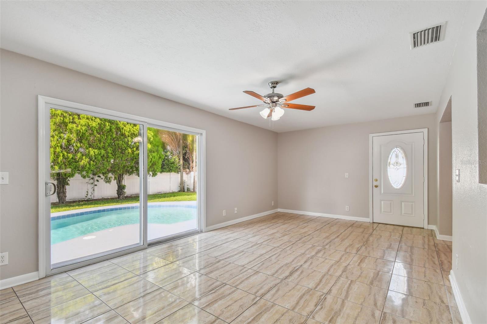 Image 37 of 89 For 3900 23rd Avenue N