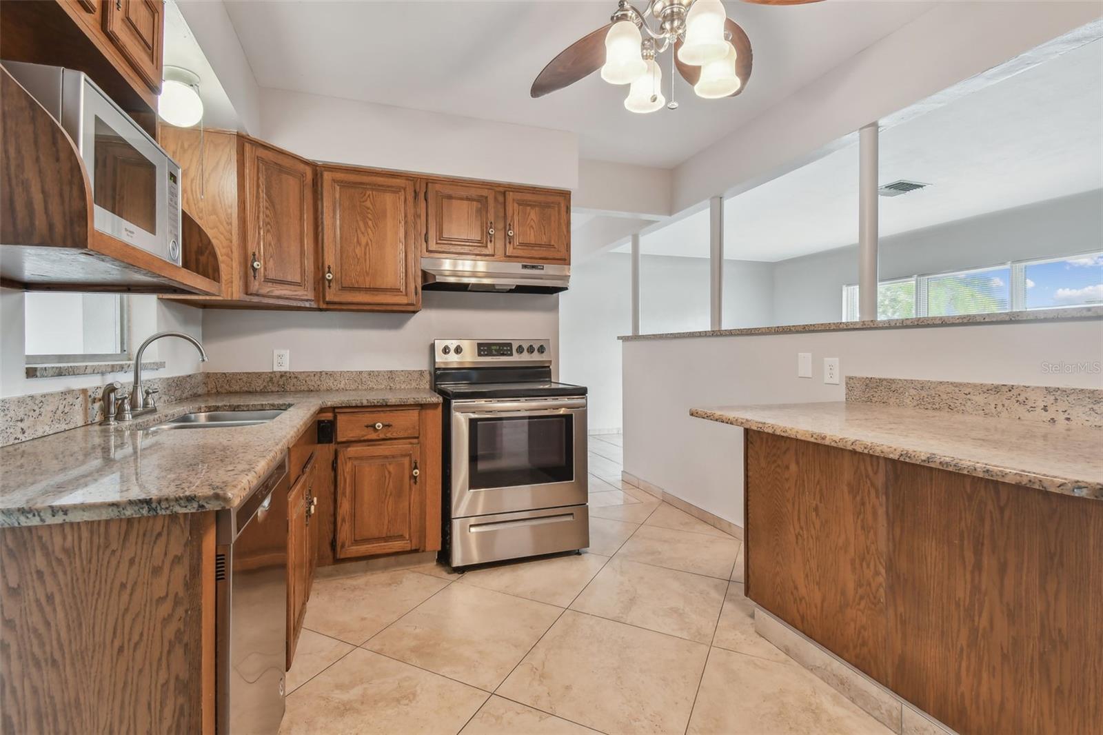 Image 41 of 89 For 3900 23rd Avenue N