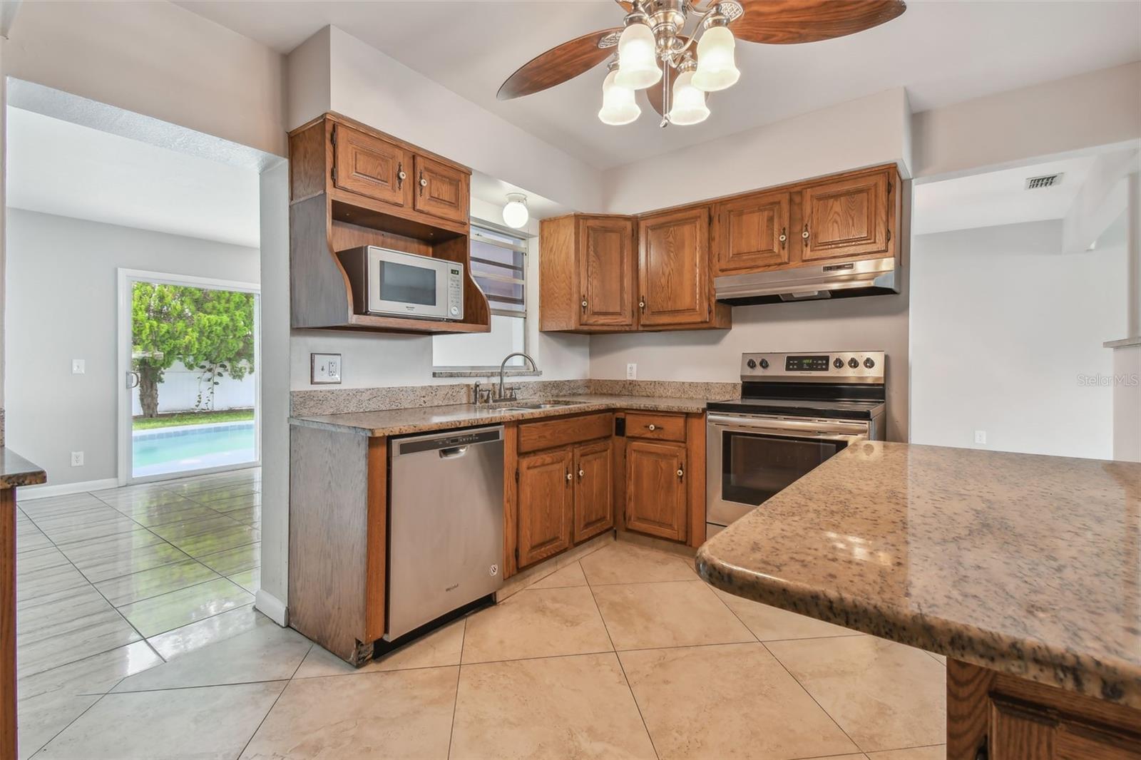 Image 42 of 89 For 3900 23rd Avenue N