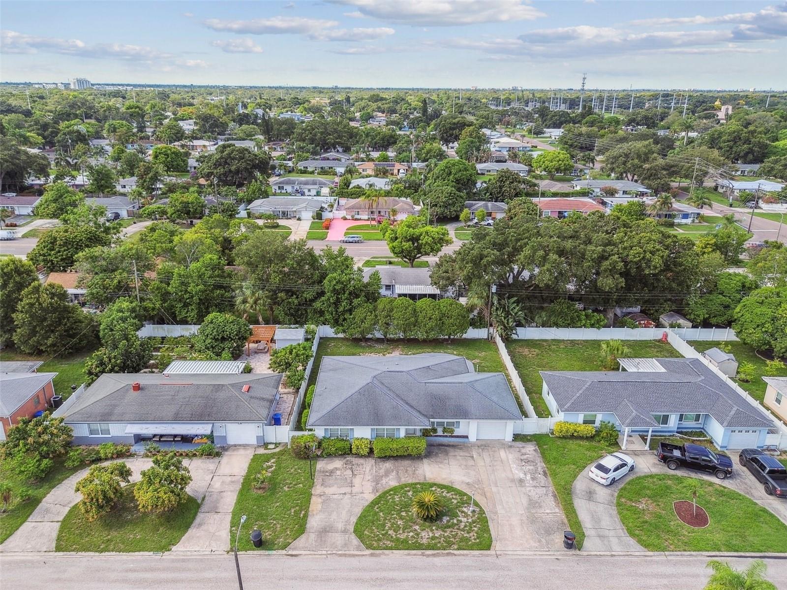 Image 5 of 89 For 3900 23rd Avenue N