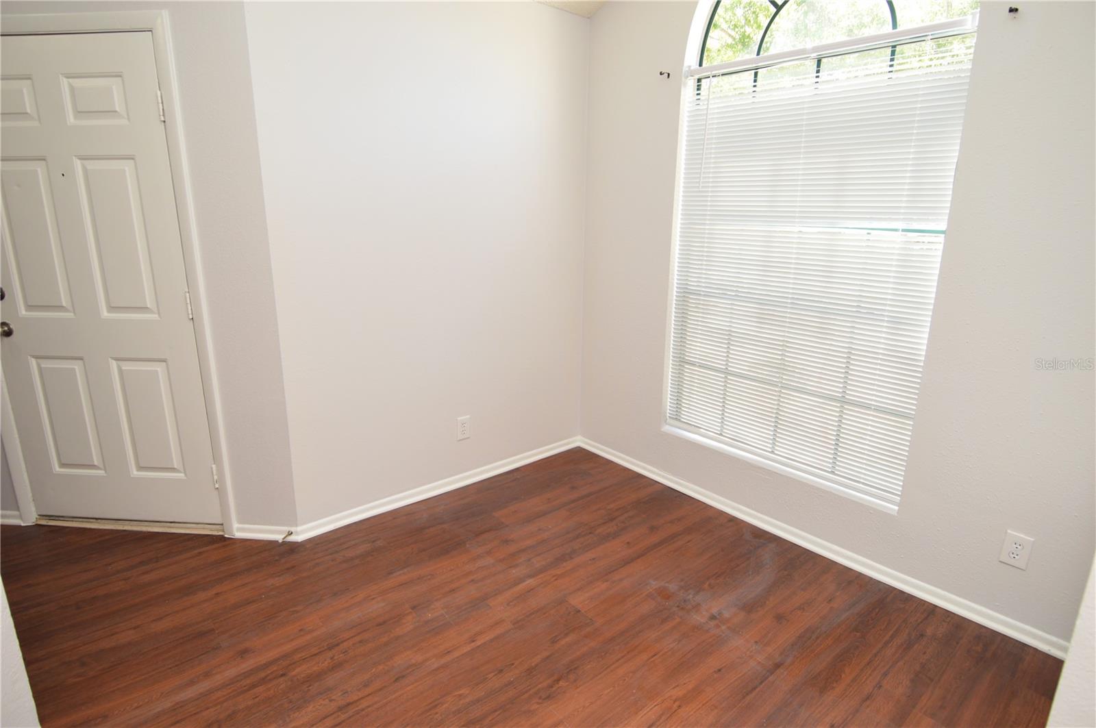 Image 12 of 90 For 8630 Mallard Reserve Drive 205