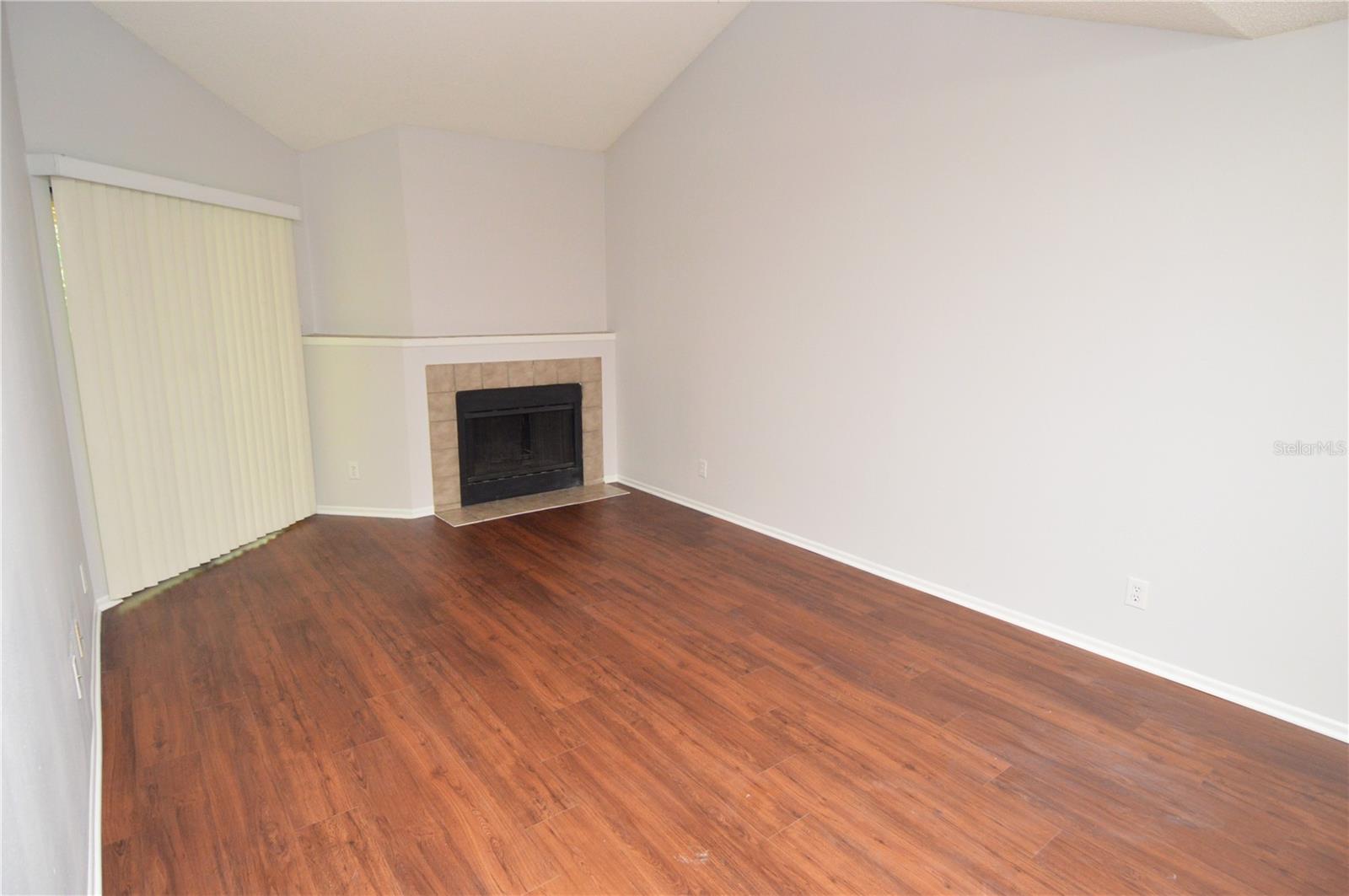 Image 17 of 90 For 8630 Mallard Reserve Drive 205